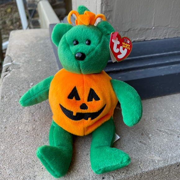 Ty “Tricky” the Halloween bear Beanie Baby - Picture 1 of 6